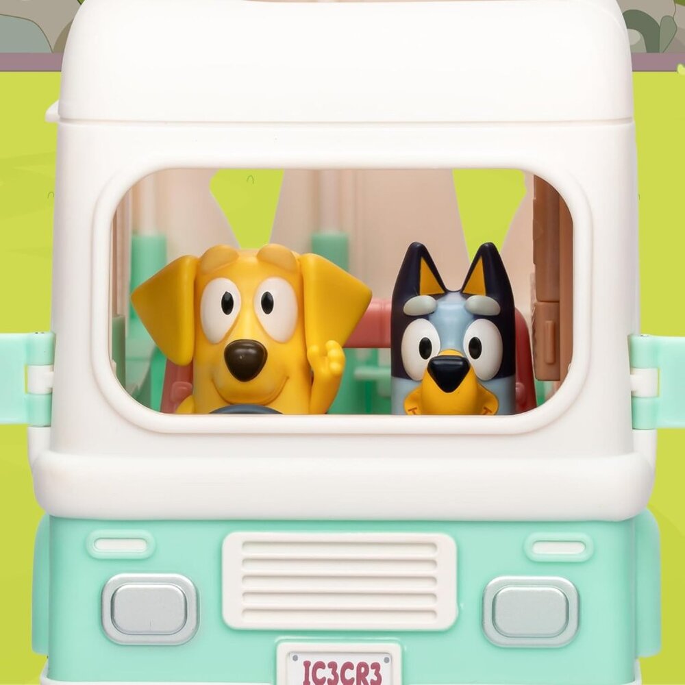 Bluey's Ice Cream Truck Transforming Playset - Picture 6 of 8